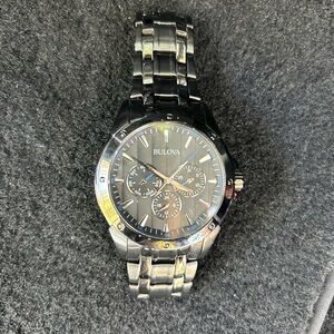 Bulova watch mint condition